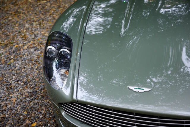 2006 Aston Martin DB9 Volante
