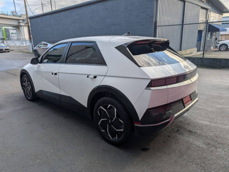 2024 Hyundai Ioniq 5 SEL