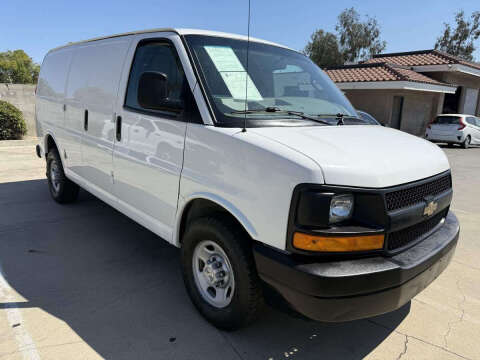 2017 Chevrolet Express 2500
