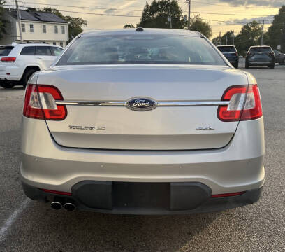 2010 Ford Taurus SEL