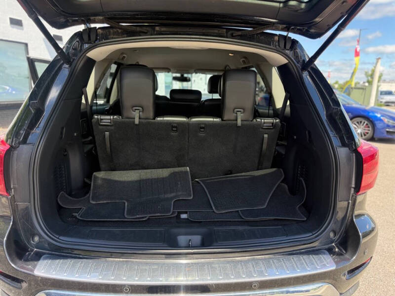 2017 Nissan Pathfinder