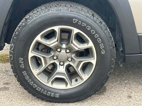 2020 Jeep Cherokee Trailhawk