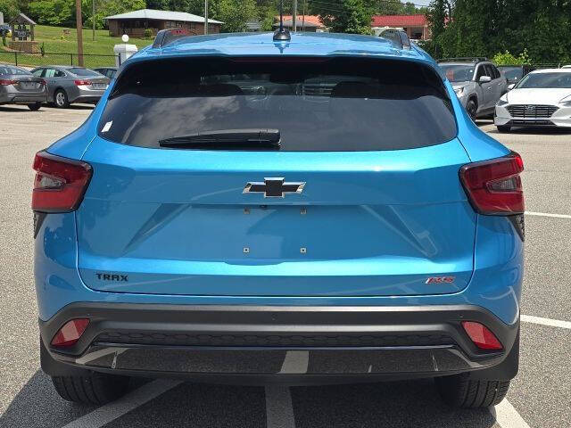 2025 Chevrolet Trax RS