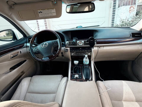 2013 Lexus LS 460