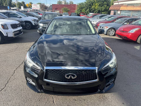 2017 Infiniti Q50 2.0T Premium