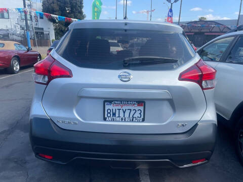 2019 Nissan Kicks S