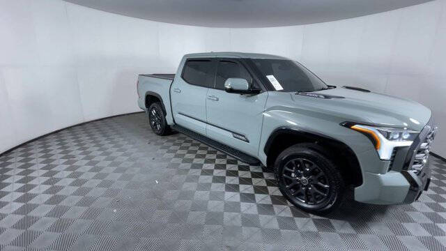 2024 Toyota Tundra Platinum HV