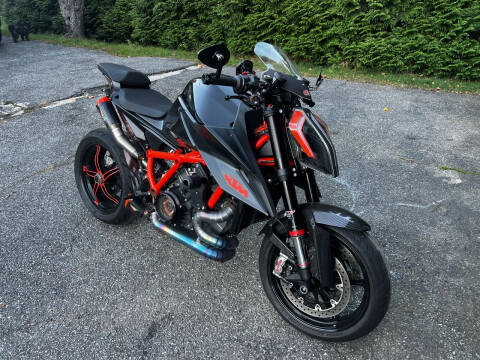 2020 KTM 1290 Super Duke R for sale at J & E AUTOMALL in Pelham NH