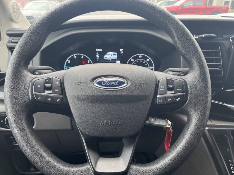 2023 Ford Transit 350 XLT