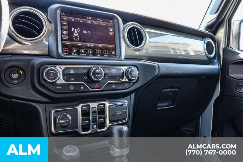 2023 Jeep Gladiator Overland