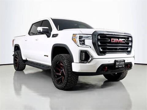 2021 GMC Sierra 1500 for sale at Sam Leman Chrysler Jeep Dodge of Peoria in Peoria IL
