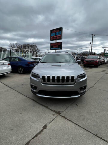 2019 Jeep Cherokee for sale at PRISTINE AUTO SALES INC in Pontiac MI