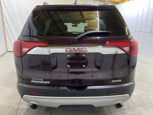 2017 GMC Acadia SLE-2