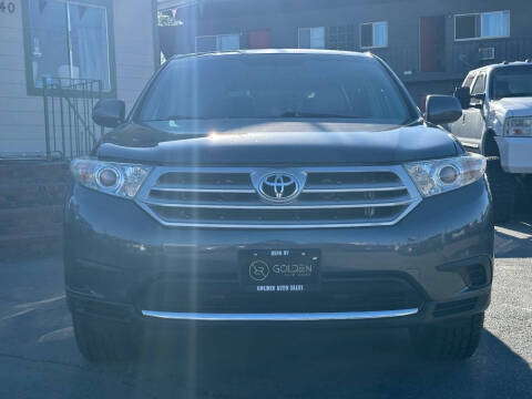 2012 Toyota Highlander SE