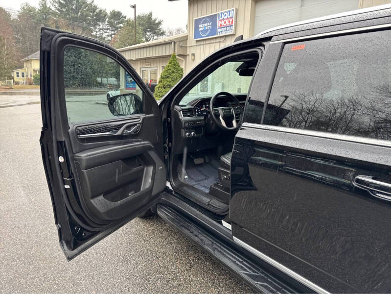 2023 GMC Yukon XL Denali