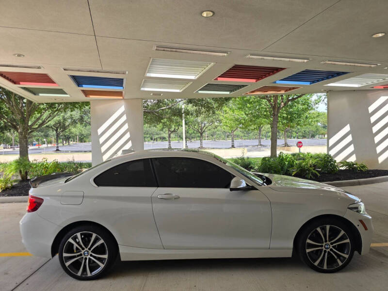 2020 BMW 2 Series 230i xDrive