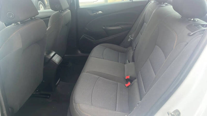 2017 Chevrolet Cruze LS Auto