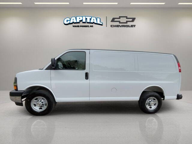 2025 Chevrolet Express 2500
