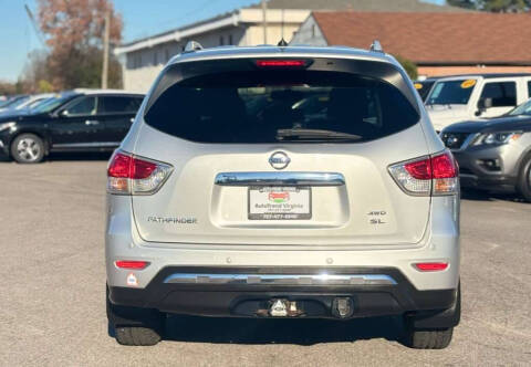 2013 Nissan Pathfinder SL