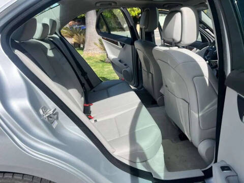 2013 Mercedes-Benz C-Class C 250 Luxury