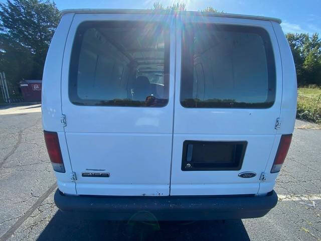 2006 Ford E-Series E-150