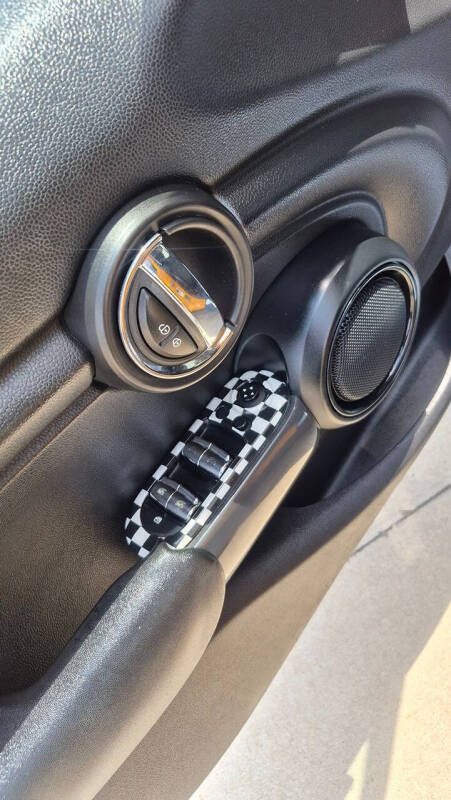 2016 MINI Hardtop 4 Door Cooper