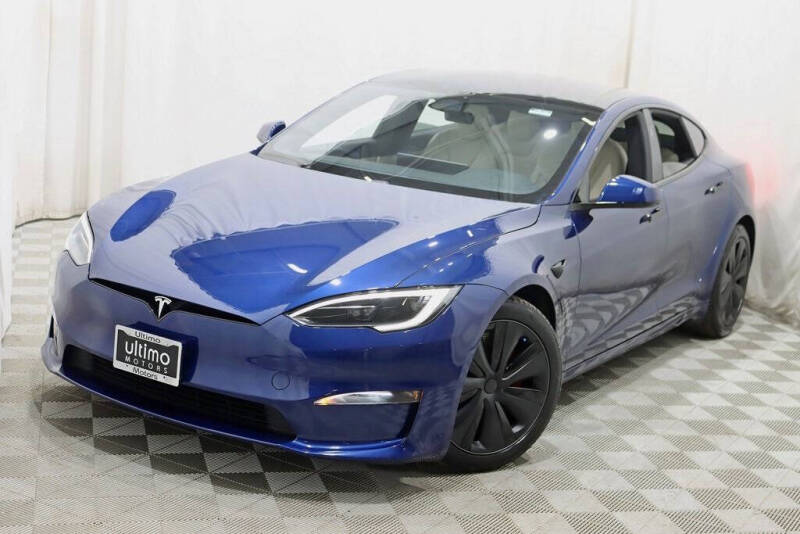 2023 Tesla Model S Plaid
