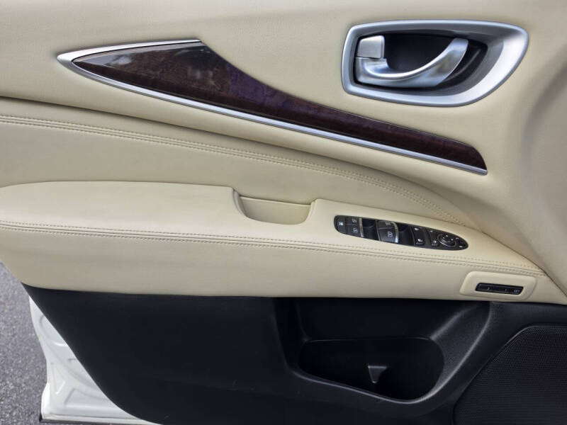 2015 Infiniti QX60