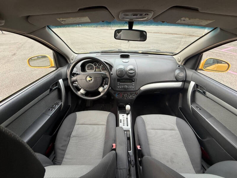 2011 Chevrolet Aveo Aveo5 LT