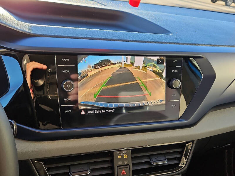 2022 Volkswagen Taos SE 4Motion