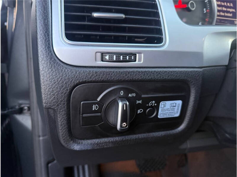 2015 Volkswagen Touareg TDI Lux