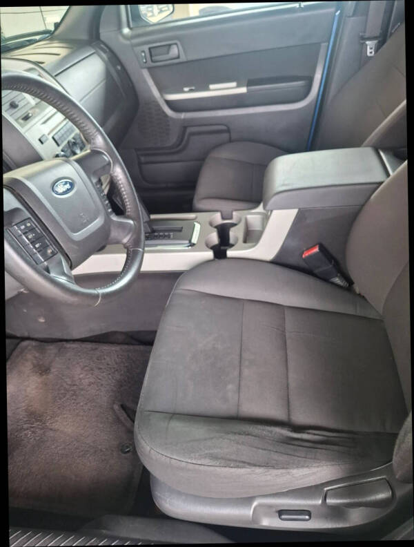 2010 Ford Escape XLT