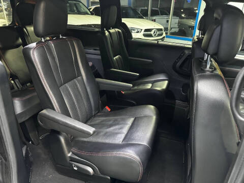 2017 Dodge Grand Caravan GT