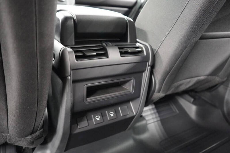 2025 Land Rover Defender 110 P300 S