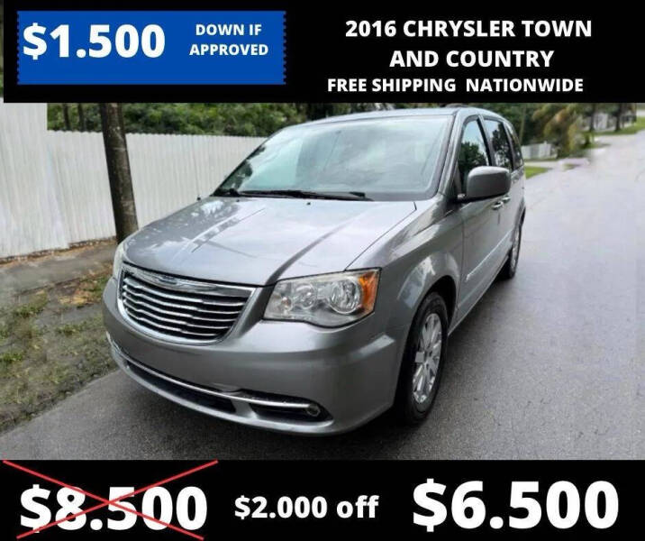 2016 Chrysler Town and Country Touring