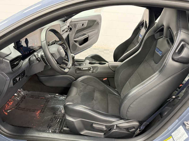 2024 Ford Mustang Dark Horse