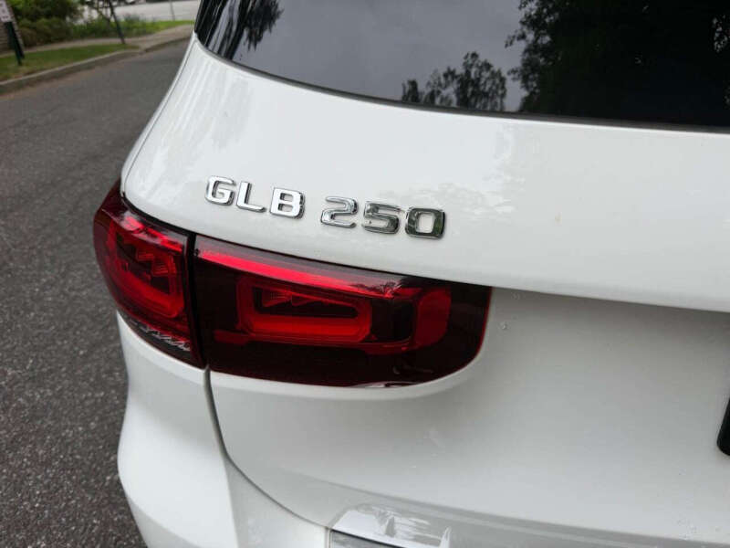 2020 Mercedes-Benz GLB GLB 250 4MATIC
