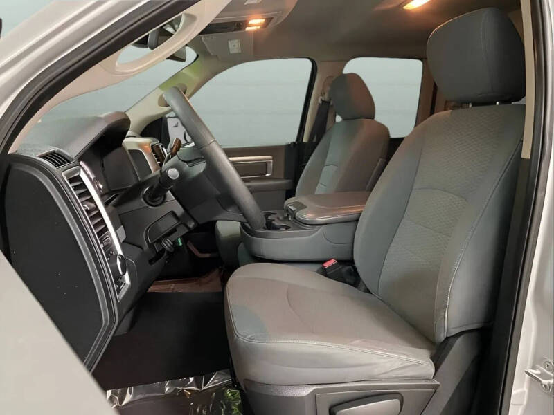 2013 RAM 1500 SLT