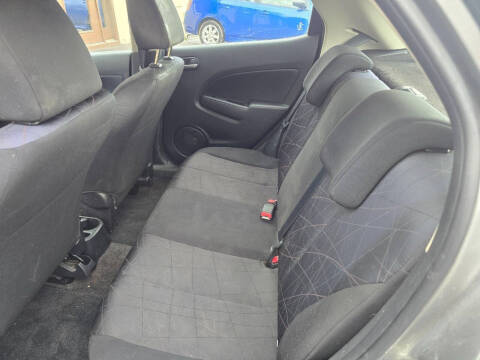 2011 Mazda MAZDA2 Touring