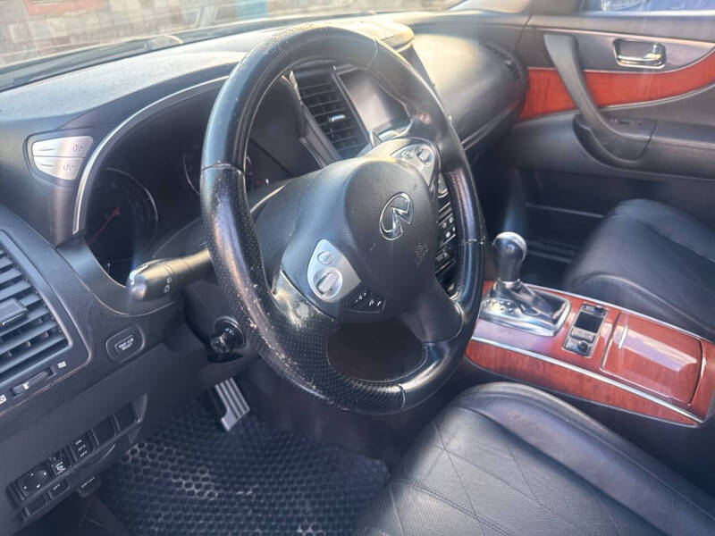 2009 Infiniti FX35