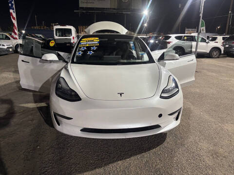 2019 Tesla Model 3 Standard Range Plus