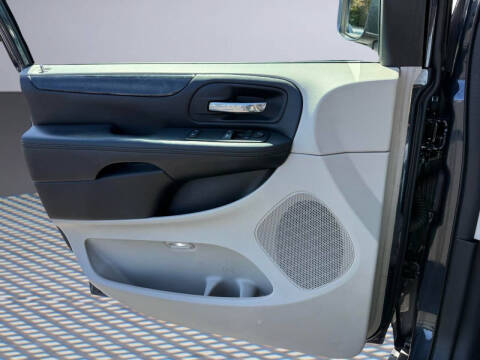 2014 Dodge Grand Caravan American Value Package