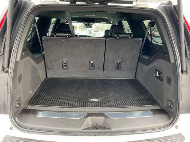 2023 Cadillac Escalade ESV Luxury