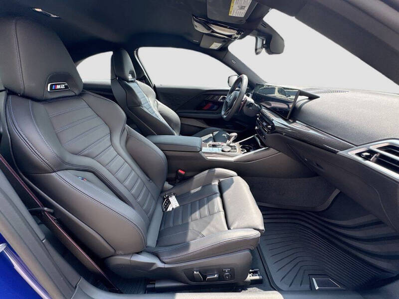 2025 BMW M2