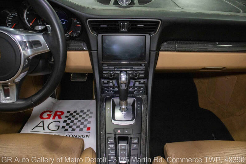 2014 Porsche 911 Turbo S