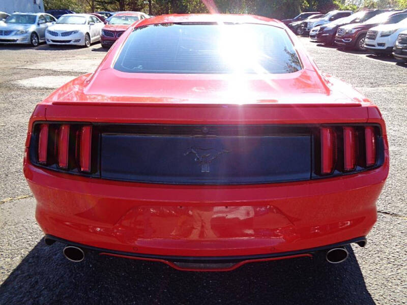 2015 Ford Mustang V6