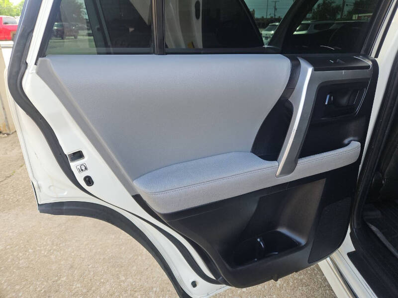 2013 Toyota 4Runner SR5
