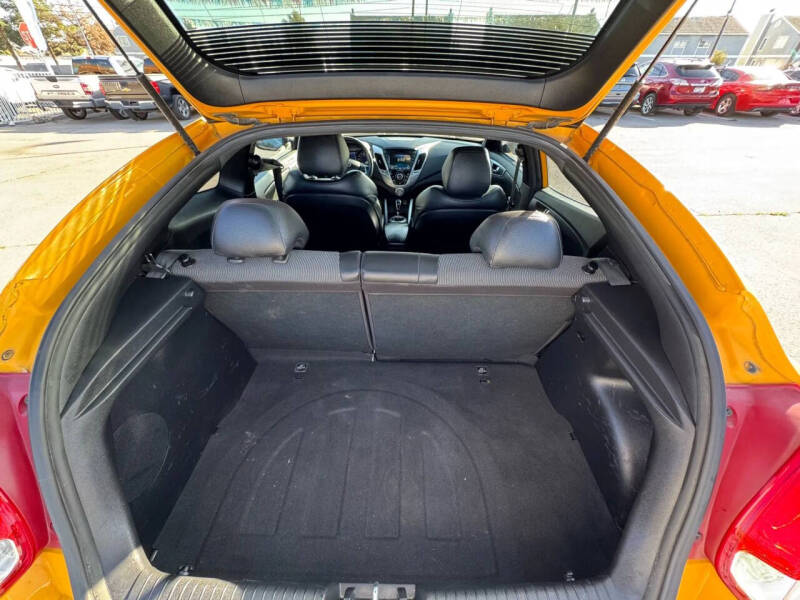 2016 Hyundai Veloster