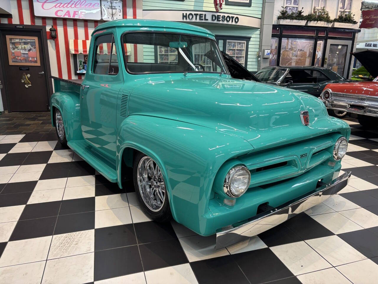1953 Ford F-100 4