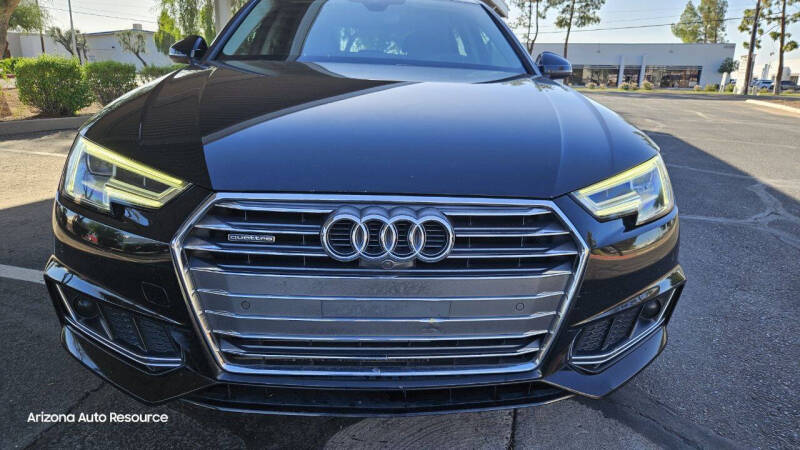 2017 Audi A4 2.0T quattro Prestige